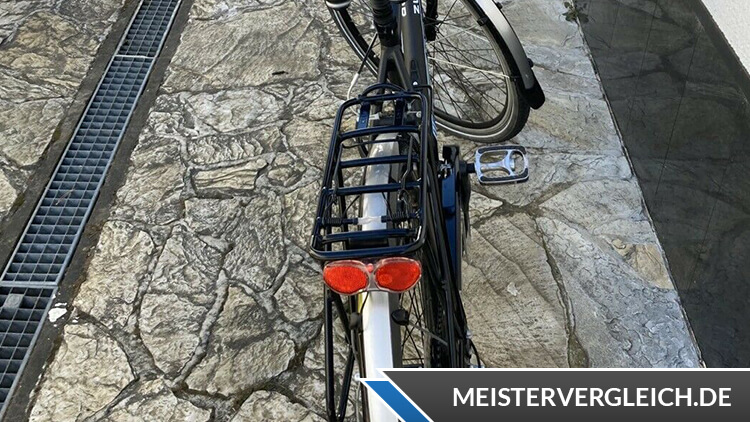 Zündapp Silver 5.0 Alu-Trekkingrad Rücklicht