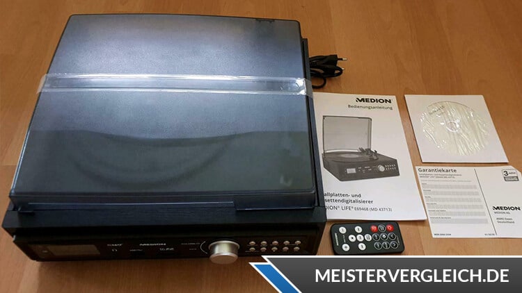 MEDION LIFE E69143 (MD 43142) Schallplatten- und Kassettendigitalisierer Lieferumfang