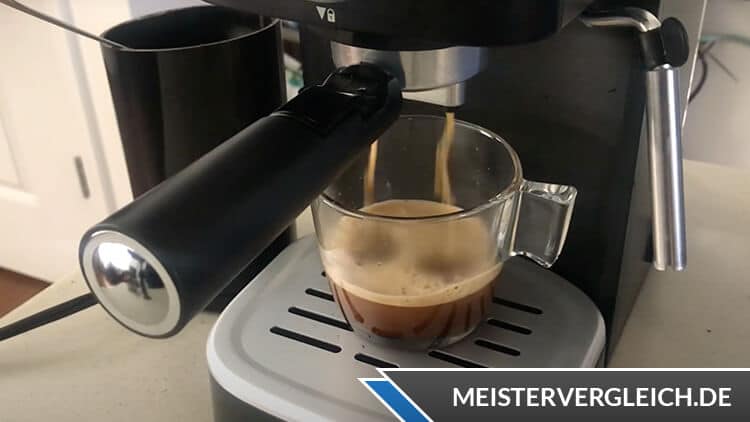 AMBIANO Espressomaschine bei der Zubereitung