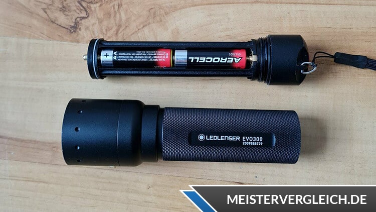 Ledlenser Taschenlampe EVO 300 mit Batterie