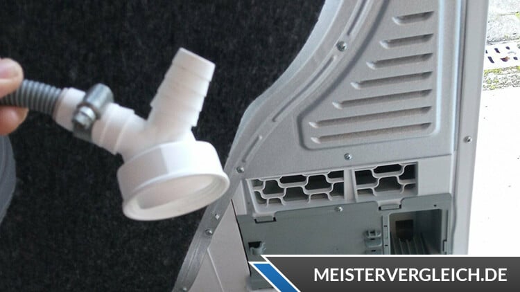BEKO Kondenstrockner DCU 8230 N Anschluss