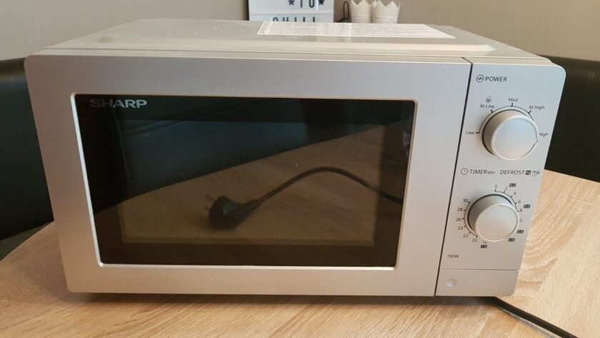 Sharp YC-MS181AE Mikrowelle Test