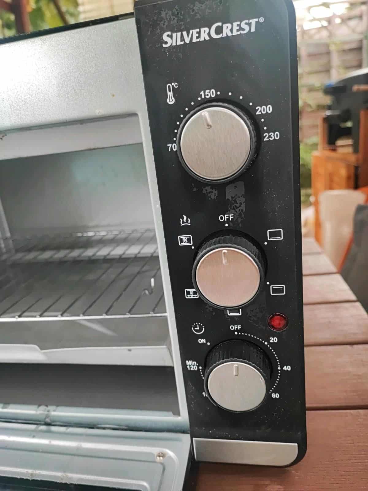 SILVERCREST KITCHEN TOOLS Grill- und Backautomat SGBR 1500 D4 Test